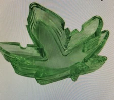 GreenLEAF ASHTRAY Kheper Games Glass Ashtray Green - 5" Wide Novelty Gift NIPA7