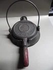 ANTIQUE WAGNER MINIATURE CAST IRON WAFFLE IRON SALESMAN SAMPLE SYDNEY O PAT 1910