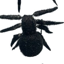 New NIP One Dozen Spooky Black Furry Halloween Spider Tarantula Magnets Lot