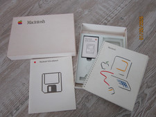 Apple Macintosh Enhanced 512K Software Box w/Manuals Cassette Guide NO SOFTWARE
