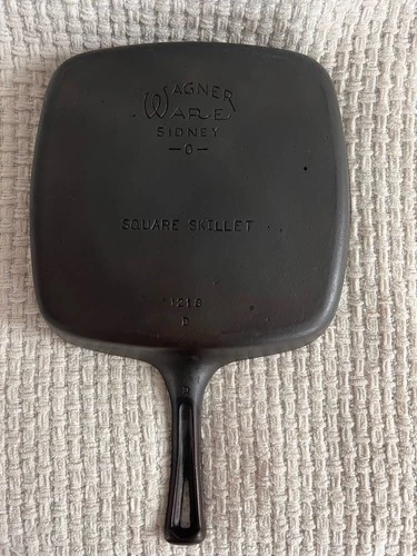 Wagner Ware Sidney 0 Square Cast Iron Skillet #1218 D Vintage Frying Pan 9-1/2"