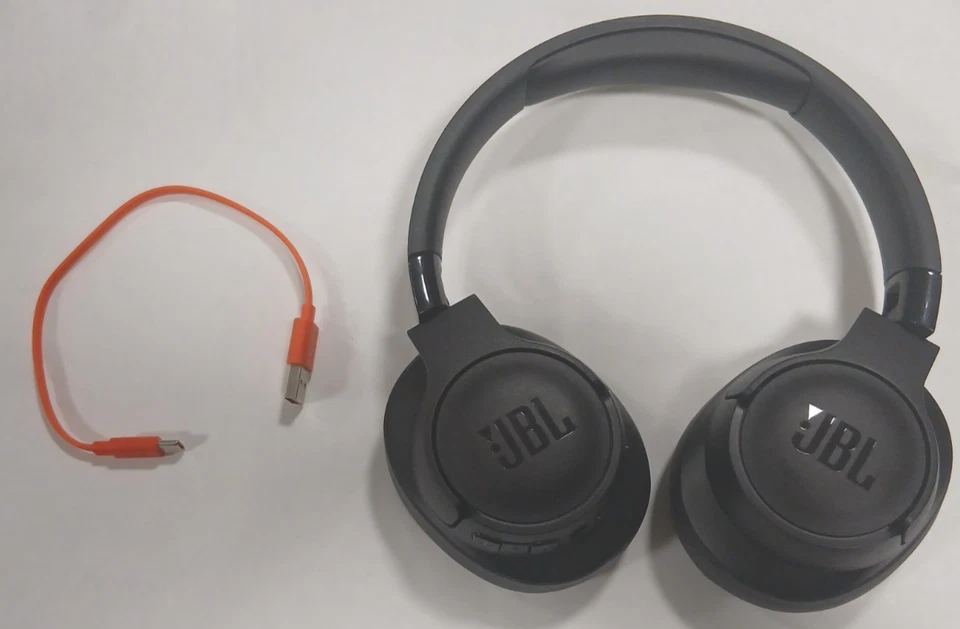 JBL Tune 760NC