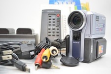 SONY Handycam DCR-PC9 MiniDV Camcorder NightShot Carl Zeiss Lens NTSC Japan