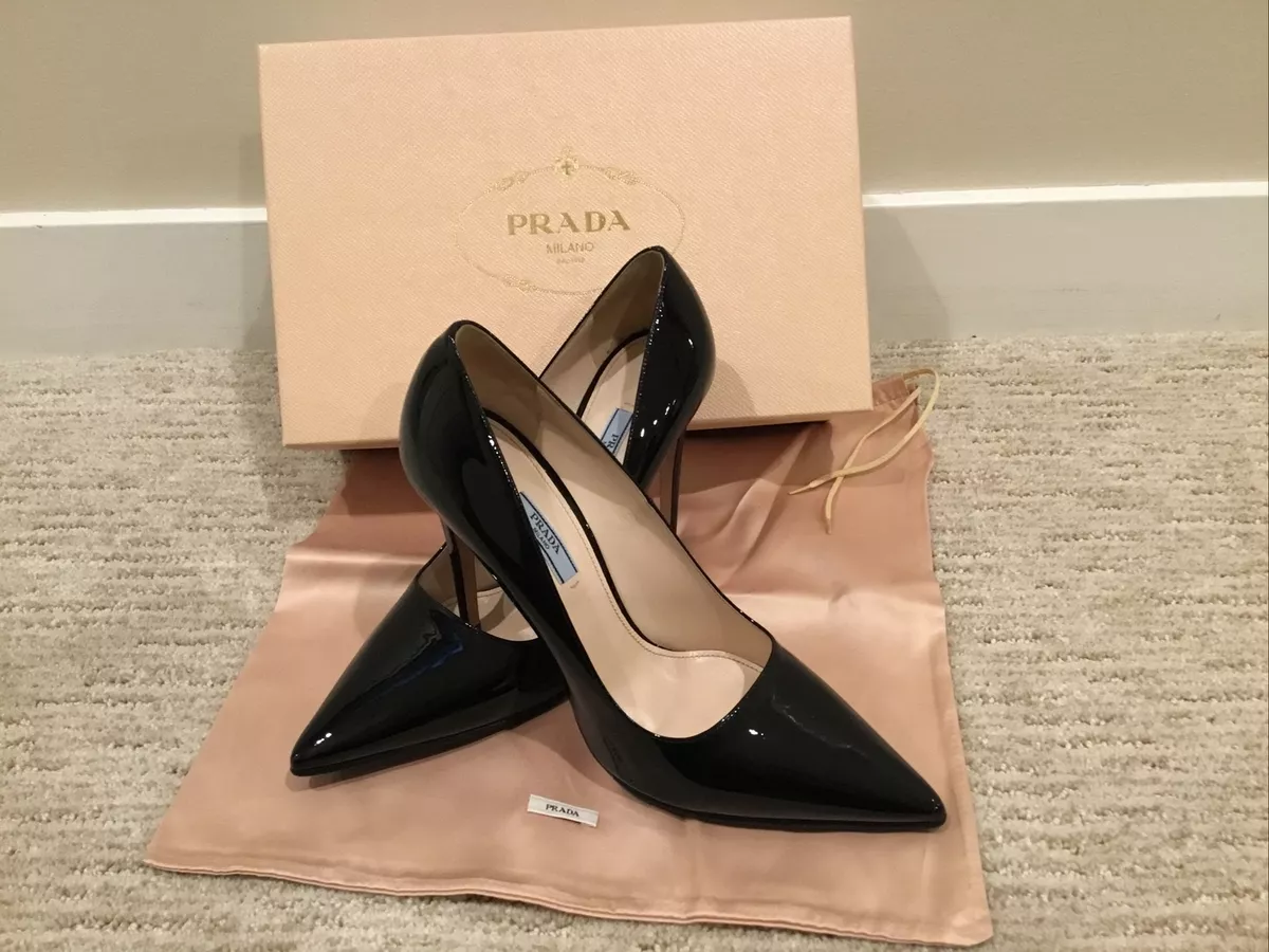 PRADA Calzature Donna Vernice Nero Black Patent Heels 42 Retail $650