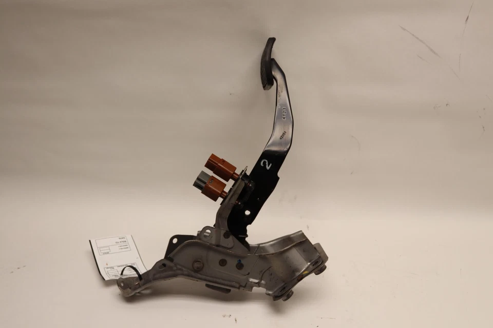 2014-2017 INFINITI QX70 PARKING BRAKE STOP PEDAL OEM Foto 2 de 4