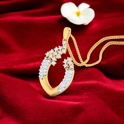 Dazzling 0.66 Cts F/VS1 Round Brilliant Cut Diamonds Necklace in 14K Yellow Gold
