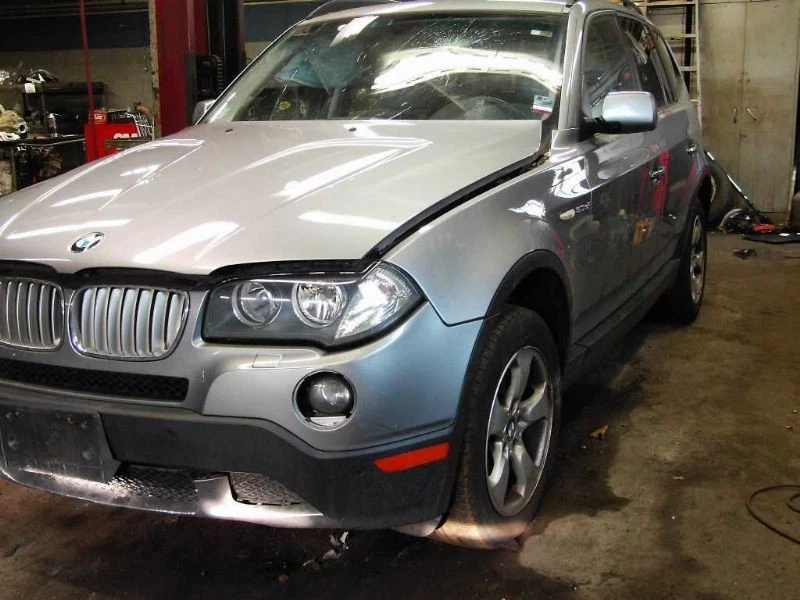 07 08 09 10 BMW X3 воздухоочиститель 3,0 литра - Изображение 3 из 4