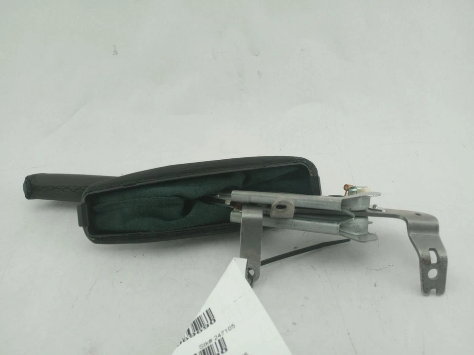 Actuador de manija de freno de emergencia para BMW 325i 330i 318i E46 sedán para 2001-2005 Foto 2 de 4
