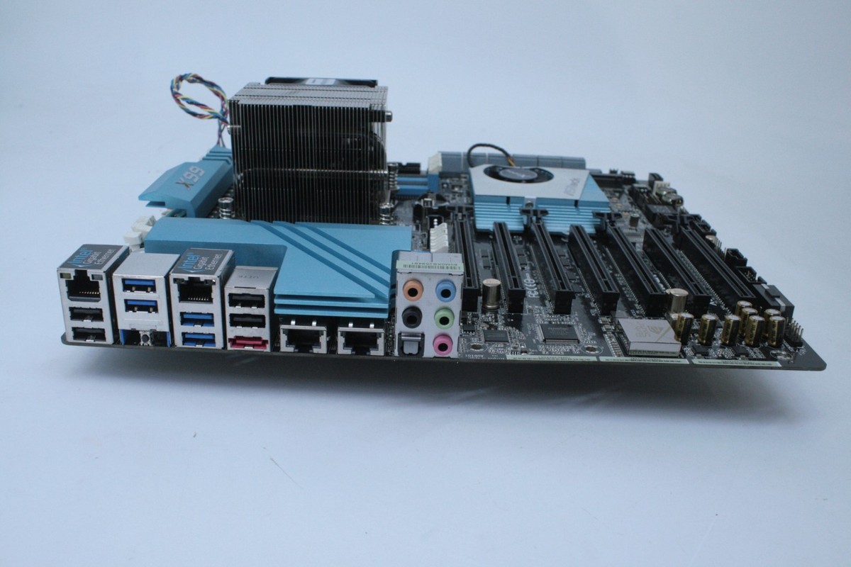 新品未使用 ASRock X99 WS-E LGA2011-3 ASROCK X99 WS-E/10G 2011-3 DDR4 INTEL EATX MOTHERBOARD W/ XEON E5
