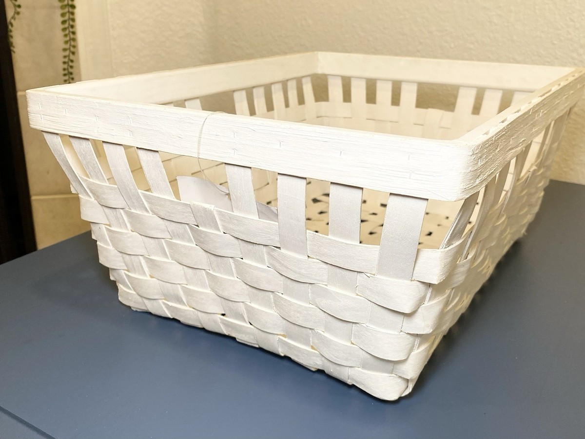 White IKEA KNARRA basket 15x11.5x6.25
