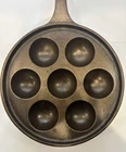 Vintage Griswold 962 No 32 Cast Iron Aebleskiver Pan Skillet Made In USA 9”