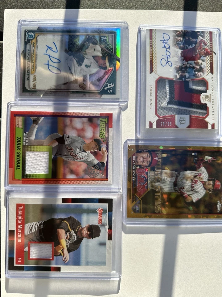 Lote de tarjetas de béisbol (5 tarjetas en total) autos/reliquias usadas en juegos/tarjetas numeradas Foto 2 de 4