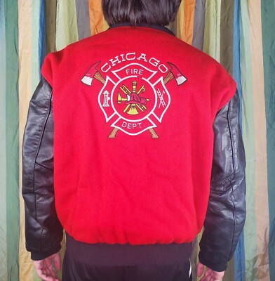VTG Chicago Fire Department Red/Black DeLong Quilted Varsity Jacket Smokey Large