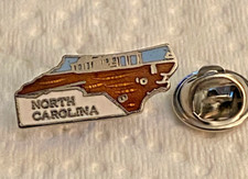 North Carolina STATE MAP ENAMEL TRAVEL Collectible - Label PIN