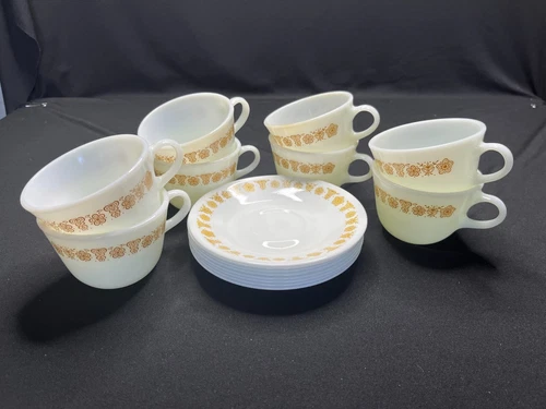 Corelle - BUTTERFLY GOLD - 8 Cup / Mug & 8 Saucers marked PYREX