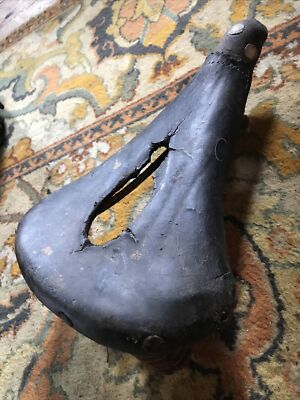 Radsport - -ANCIENNE SELLE DE VELO CUIR VINTAGE MARQUE UNIC SPORT