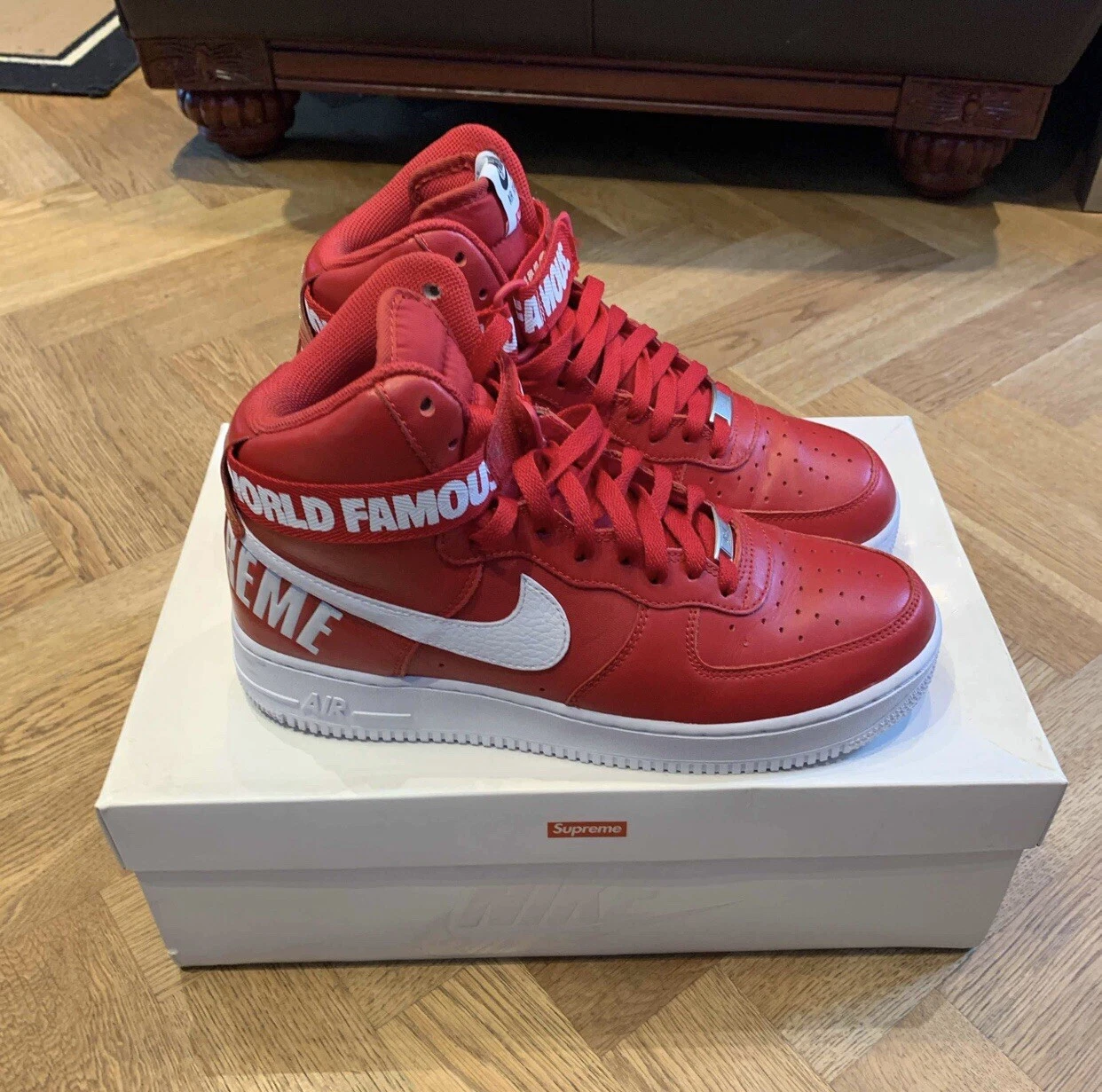 Supreme Air Force 1 High UK 8,5 rouge
