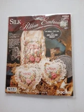New Bucilla 1996 MERRY CHRISTMAS Gift Set Silk Ribbon Embroidery Kit #83288