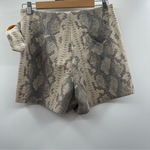 Zara Cream & Gray Snakeskin Print Belted Faux Wrap Skort Size S - Picture 2 of 10