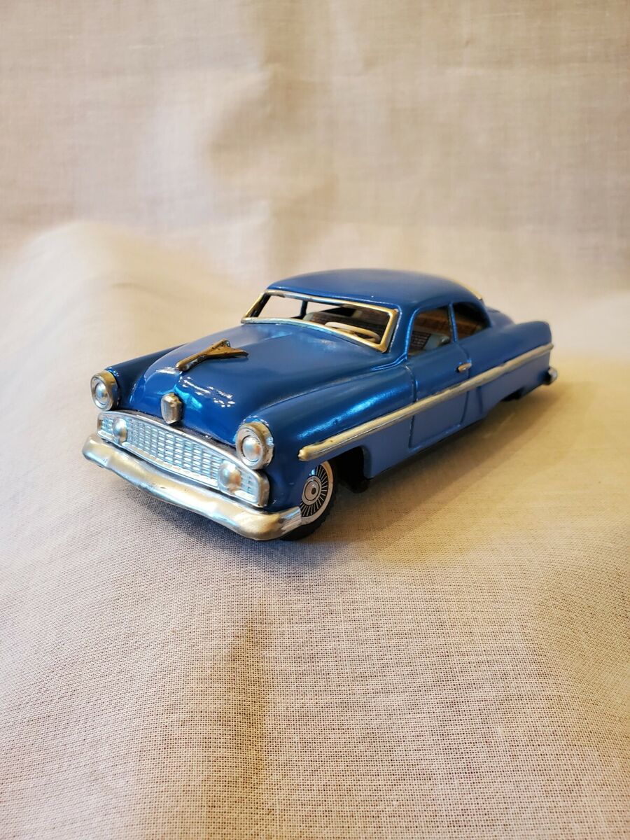 Vintage Unmarked Ichiko? 1950s Ford/Mercury Tin Friction Toy Vintage Unmarked Ichiko? 1950s Ford/Mercury Tin Friction Toy