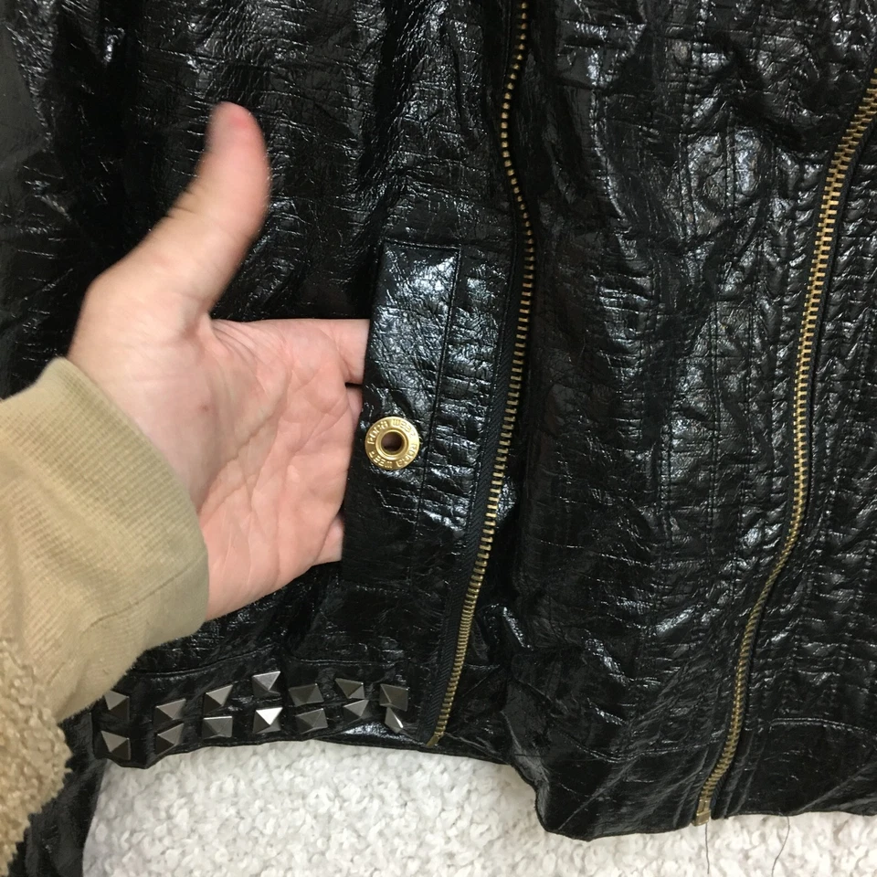 Chaqueta Rocawear Extra Grande Adulto Cuero Negro Cremallera Completa Tachonada Motociclista Mujer XL Foto 3 de 4