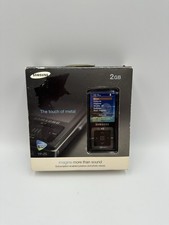 Samsung Yepp YP-Z5 Silver 2GB Digital Media Black MP3 Player - NEW Open Box