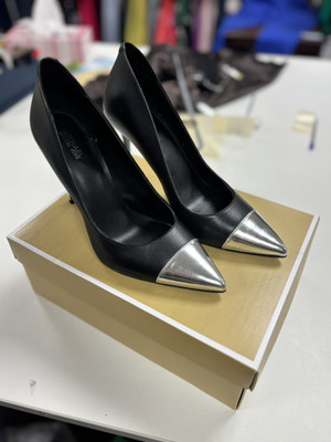 Michael Kors Keke Logo Cap Toe Pumps Black Silver Leather UK