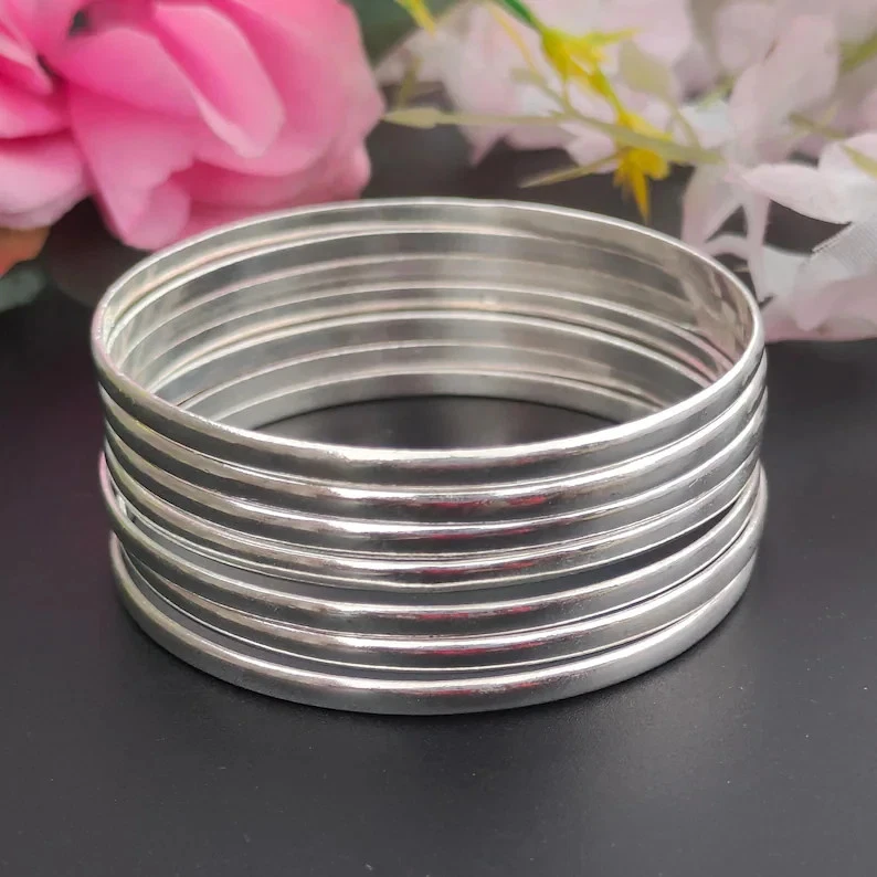 Hammered Set of 7 925 Sterling Silver Bangles Beautiful Stacking Bracelet RR13 - Image 4 of 4