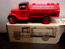 Ertl 1931 Hawkeye Gulf Oil Tanker Bank Die Cast Metal Truck bank nib