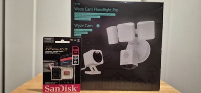 Wyze Cam Floodlight Pro & Wyze Cam New Outdoor 3000 Lumen + 128GB SD Card