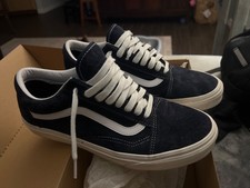 Old skool Vans low top blue mens 9, womens 10...