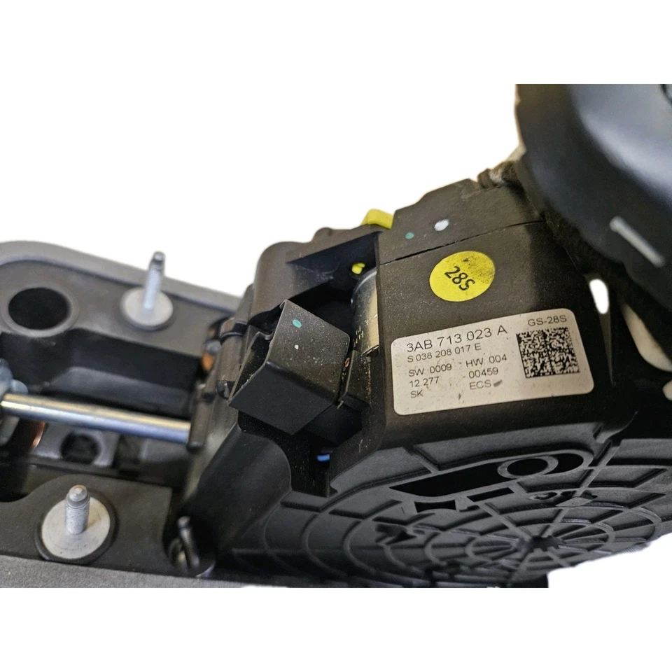 2013-2017 VW CC AUTOMATIC TRANSMISSION FLOOR SHIFTER GEAR SELECTOR 3AB713023A - Image 2 of 4
