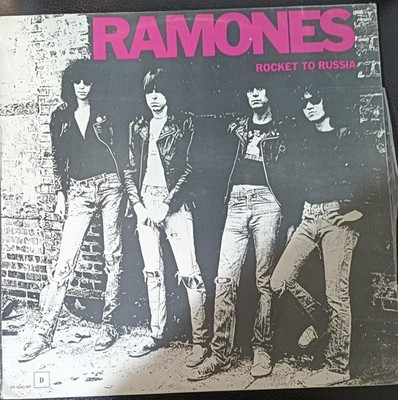 Ramones – Rocket To Russia LP 1977 Sire SR 6042/NP First Press