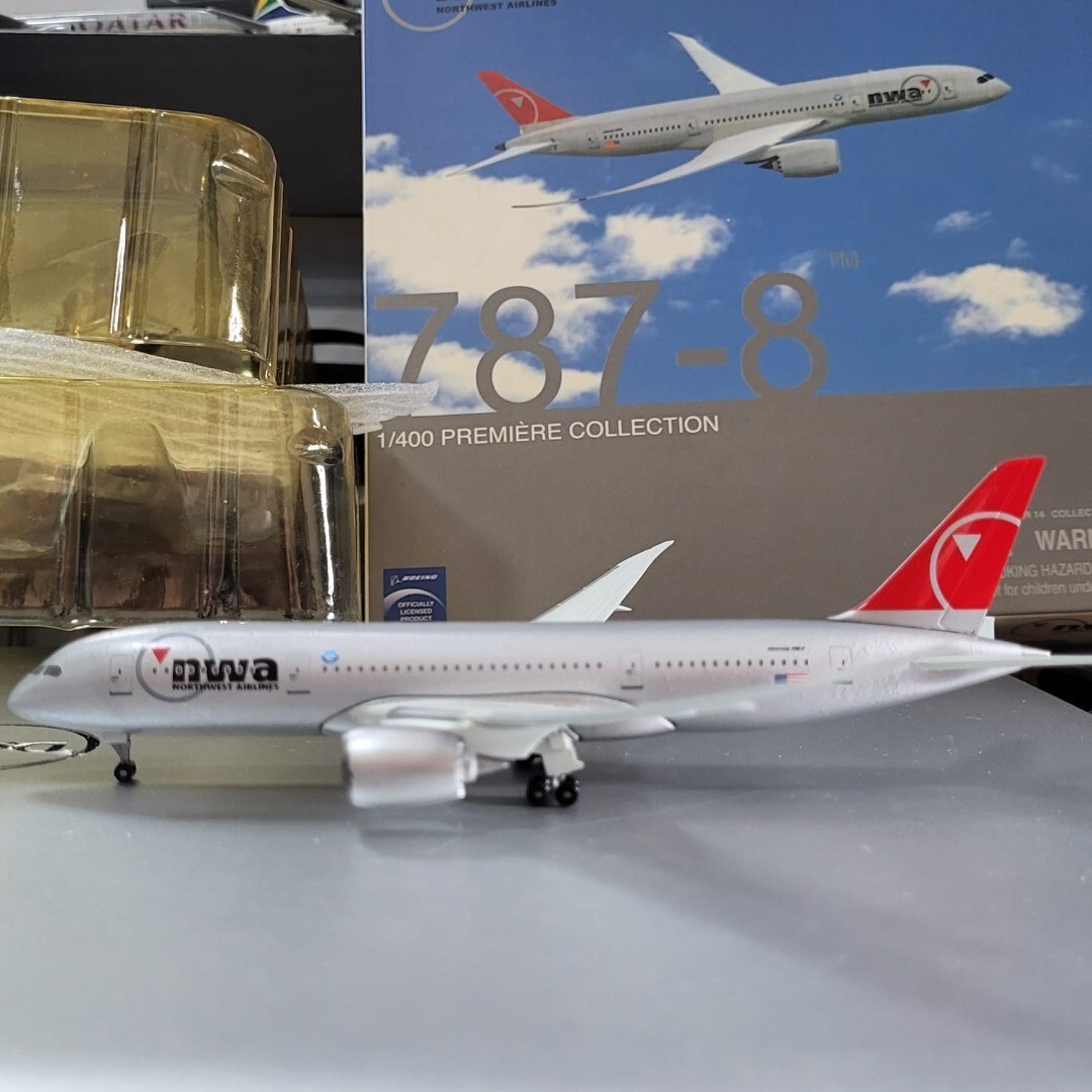 B787-8 Northwest Airlines 1:400 Dragon Wings | eBay
