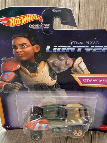 Hot Wheels Lightyear “Izzy Hawthorne” Disney PIXAR NEW - Picture 4 of 13