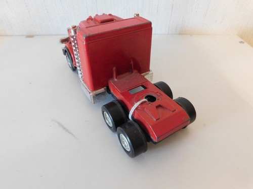 Tootsie Toy Peterbilt Cab Semi Truck 6.75" long - Picture 3 of 3
