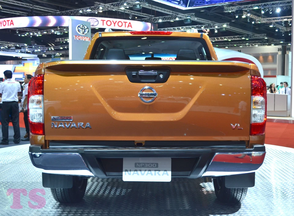 GENUINE AIR FLOW FILTER ELEMENT FITS NISSAN NAVARA NP300 D23 DISEL 2015 2018 - Image 4 of 4