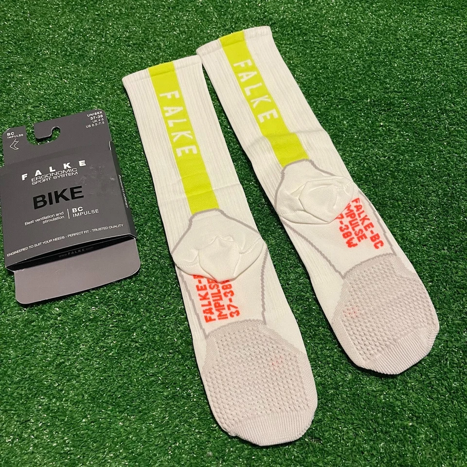 The Falke Bike BC Impulse Biking Cycling Ergonomic White Socks size 6.5-7.5 NEW - Image 2 of 4