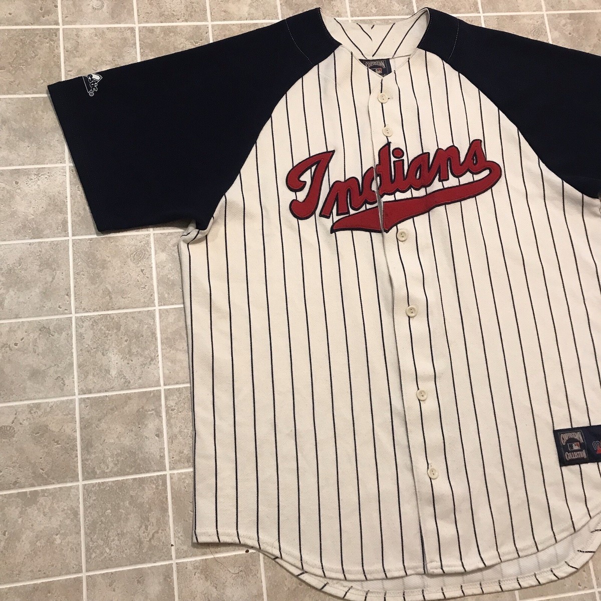 USA製 希少Cleveland Indians Majestic ジャージ Majestic Cleveland Indians MLB Baseball Jersey Size L/XL