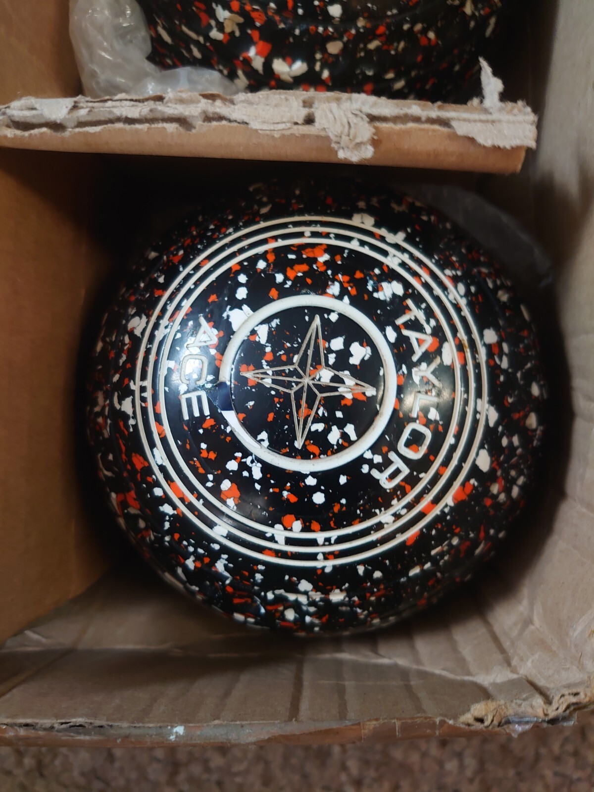 Taylor ace lawn bowls size 2 wb28 eBay