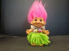 Vintage Russ Hawaiian Hula Dancer Troll Grass Skirt Pink Hair 5" Tall 578