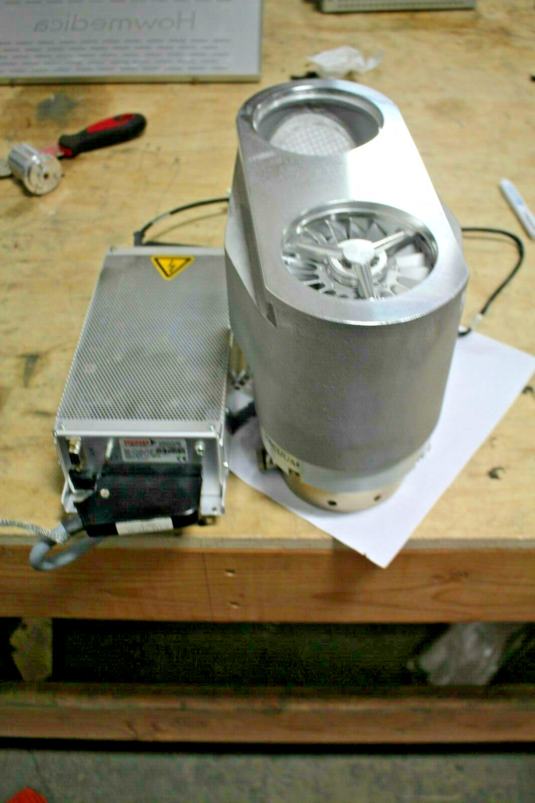 Pfeiffer Vacuum Pump Model TMK 360-130 2P W/ Power Supply