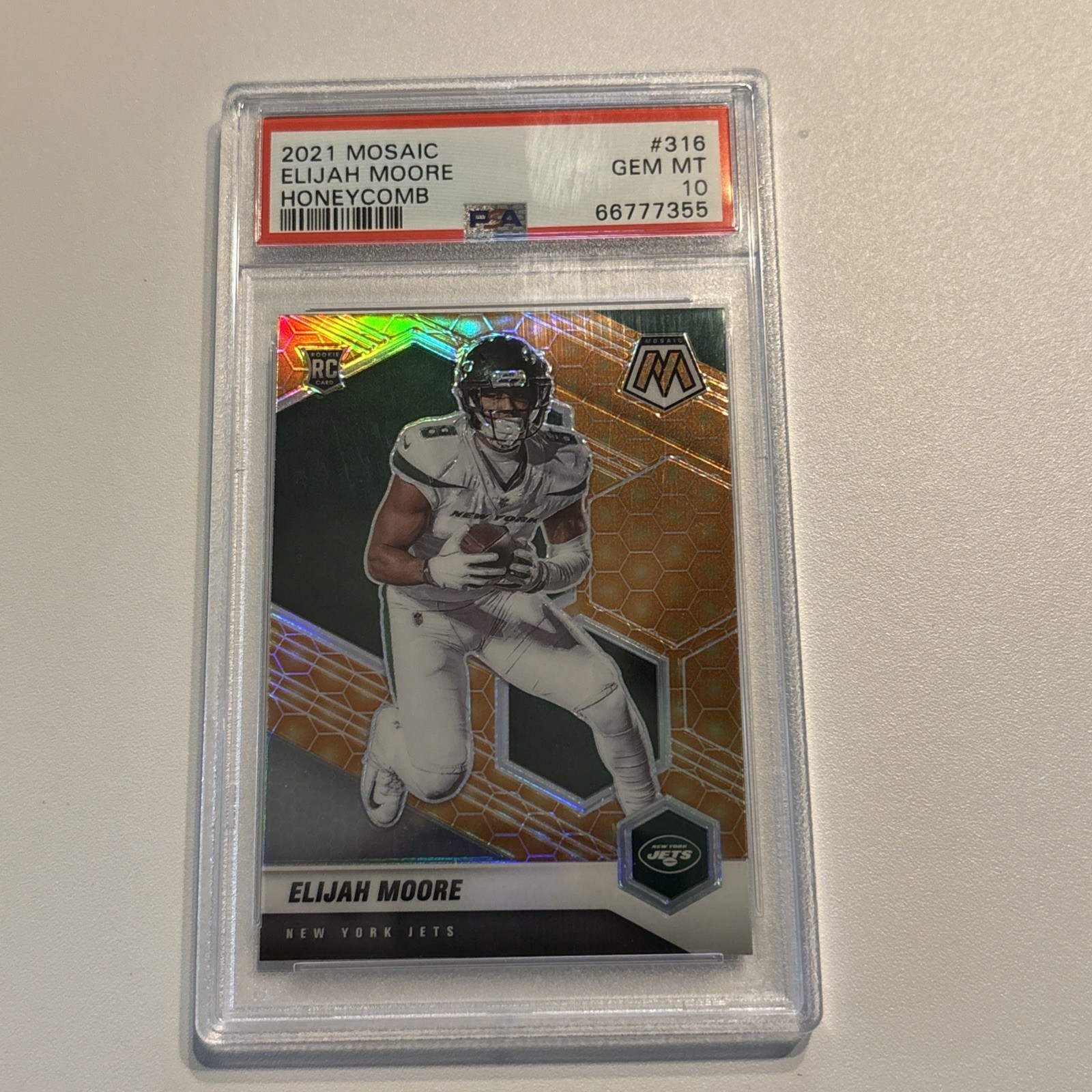 2021 PANINI MOSAIC HONEYCOMB SSP ELIJAH MOORE RC 316 NY JETS CASE HIT PSA 10 GEM