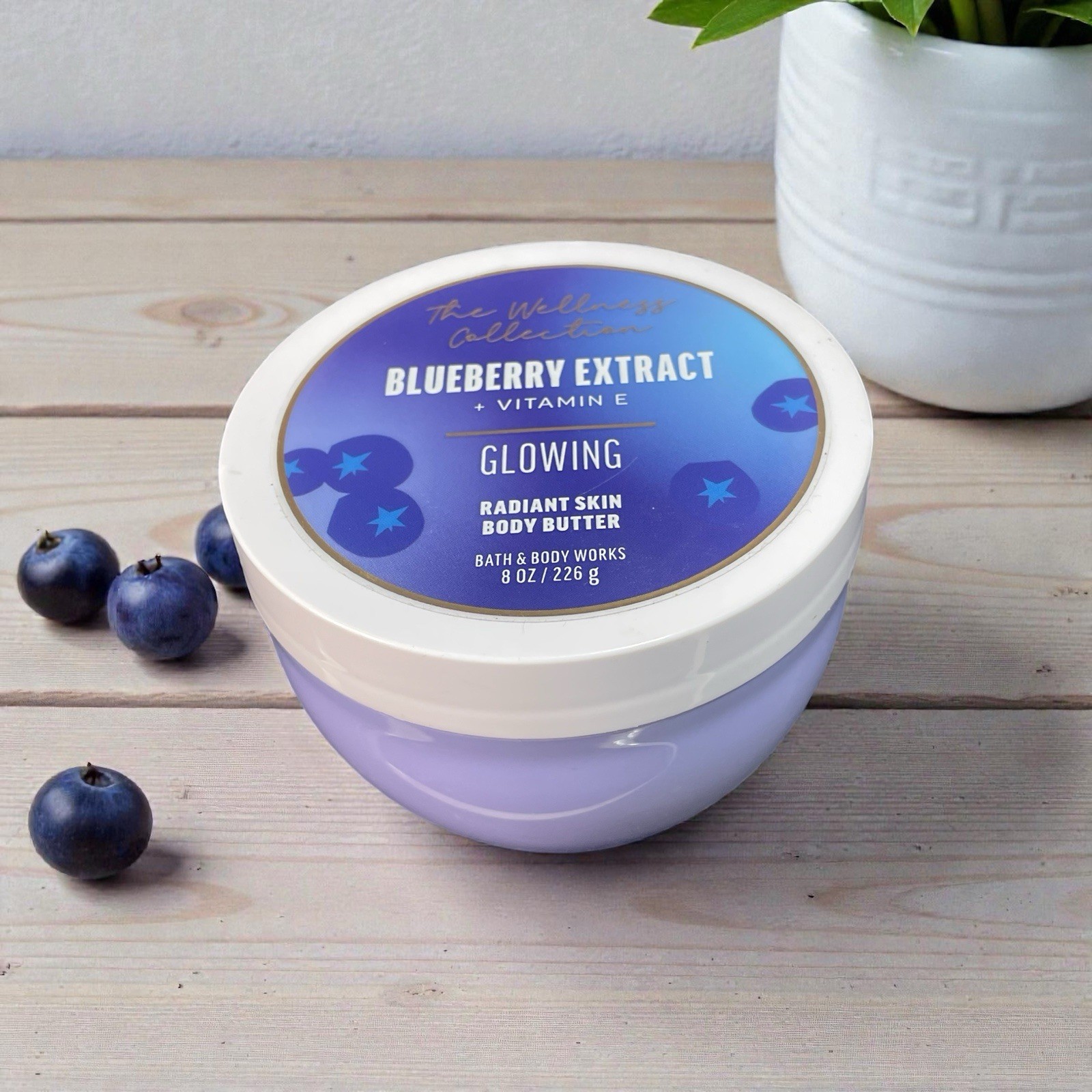 Bath & Body Works Blueberry Extract Vitamin C Glowing Radiant Skin Body Butter 