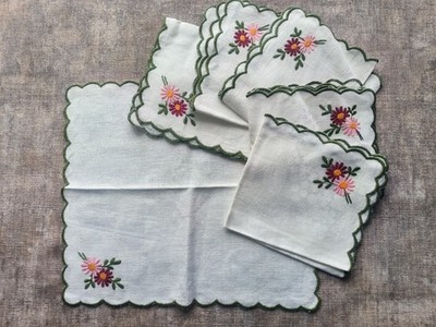 Vintage bestickt Leinen Tischset Servietten Blumen Kaffee Set Satinstich 7 Teile 