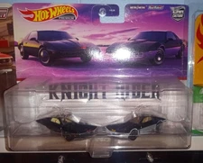 Hot Wheels Knight Rider K.I.T.T & K.A.R.R Display Set Black (HCY74)