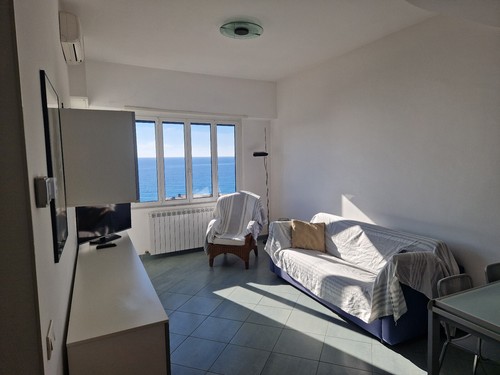 Attico con splendida vista mare Liguria Affitto a Ospedaletti - Foto 3 di 8
