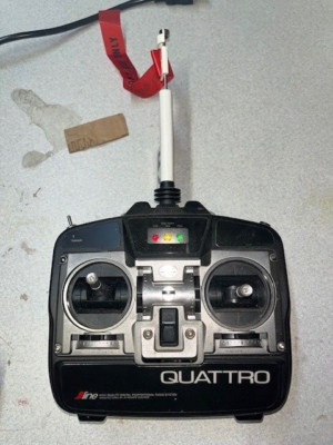 JR QUATRO F400 R/C Transmitter  72.210 MHz CHANNEL 55