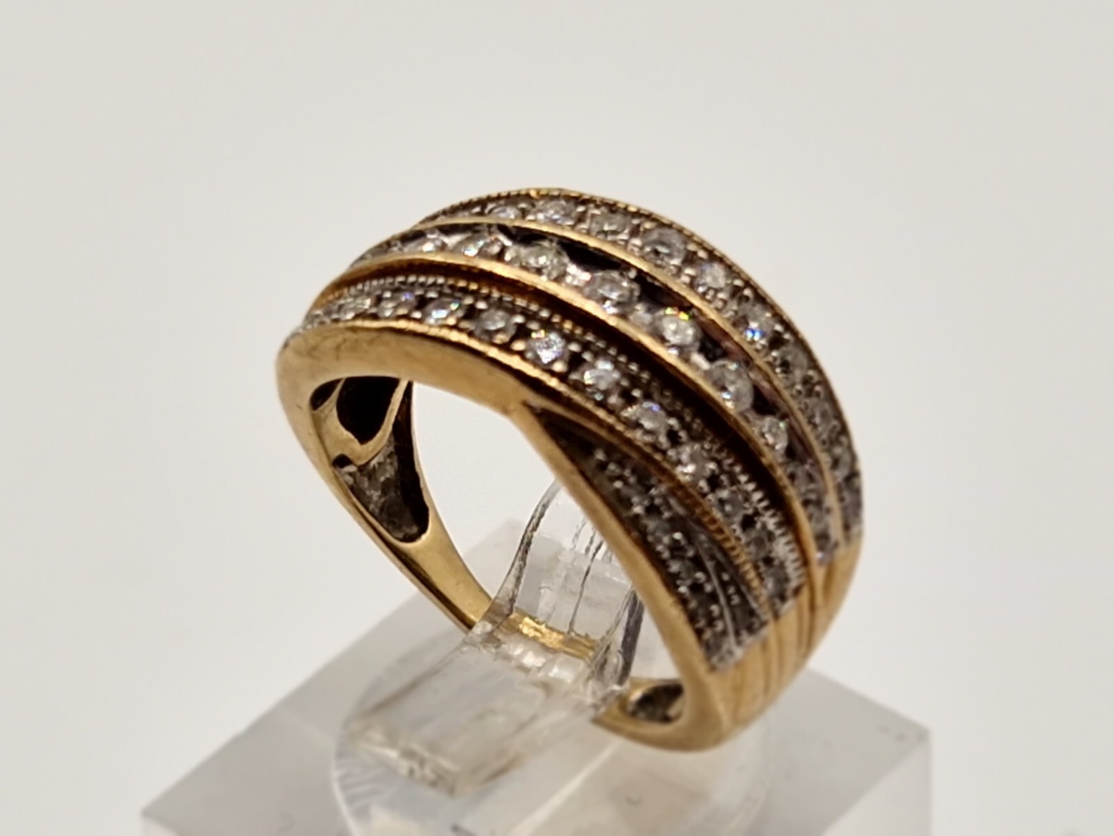 9ct Gold Diamond Ring. eBay