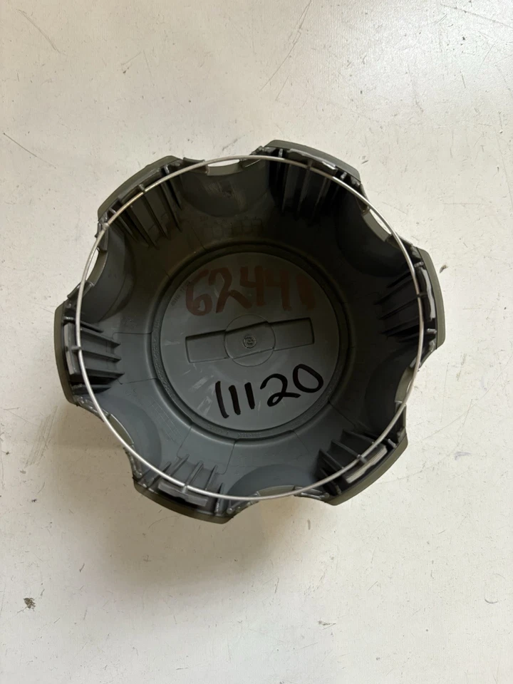 Nissan Frontier Xterra 1998-2004 plateado tapa central buje 40315-7Z100 #62441 Foto 2 de 2